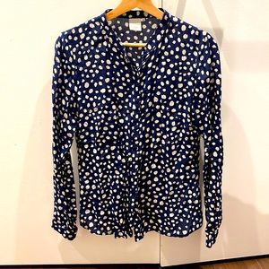 Women’s blouse navy with white dots